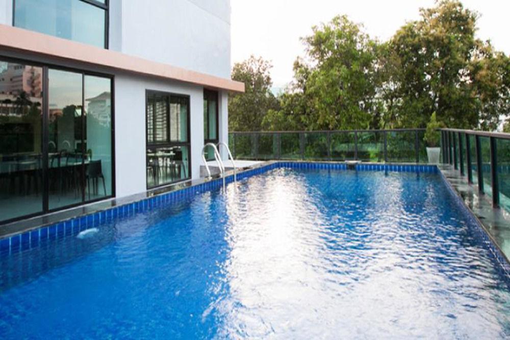 B2 South Pattaya Premier Hotel Ngoại thất bức ảnh