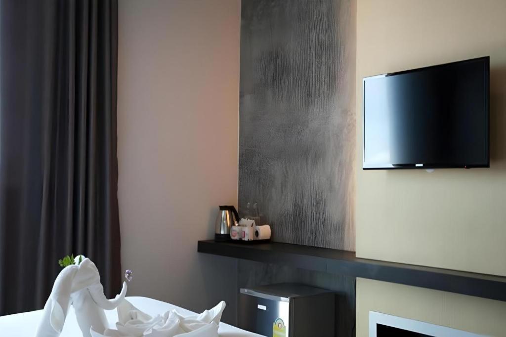 B2 South Pattaya Premier Hotel Ngoại thất bức ảnh