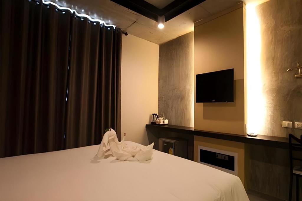 B2 South Pattaya Premier Hotel Ngoại thất bức ảnh